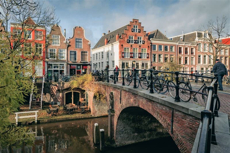 Brug over de Oude Gracht in Utrecht