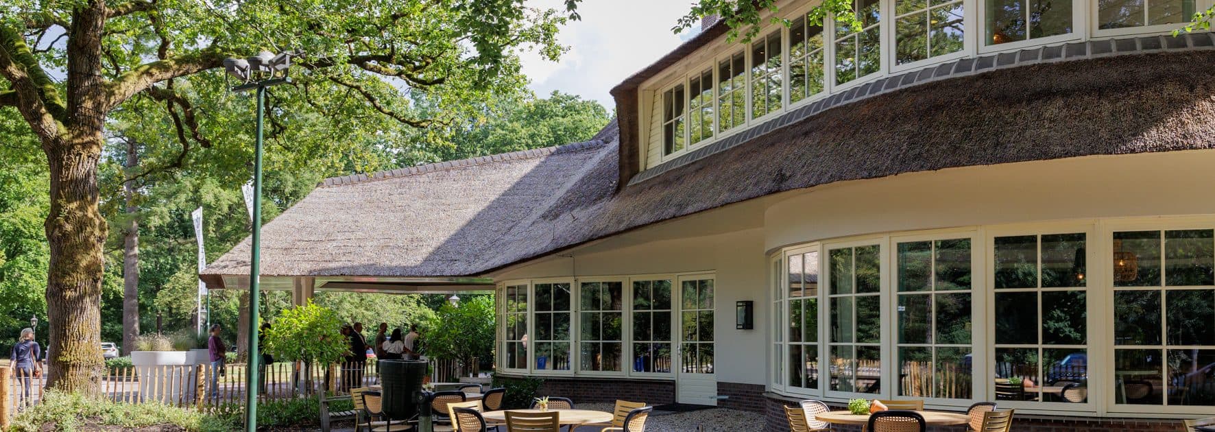 Buitenkant van Vuursche Lodge