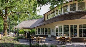 Buitenkant van Vuursche Lodge